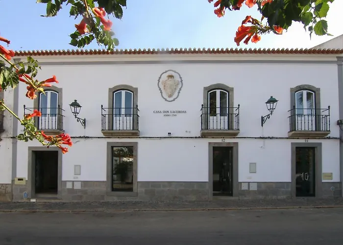Casa Dos Lacerdas